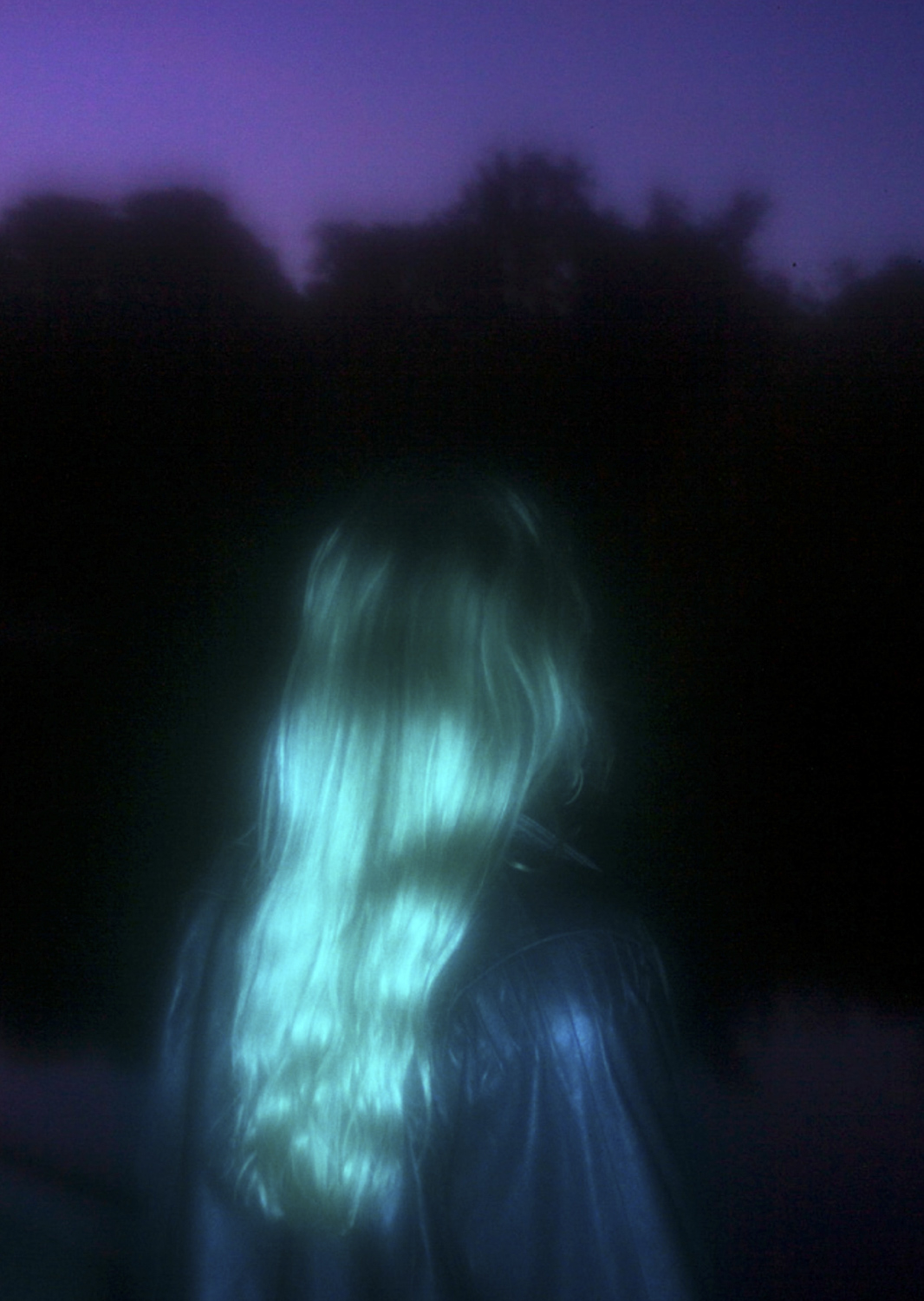 Color and blur based fine art photography. Céline Andreassen